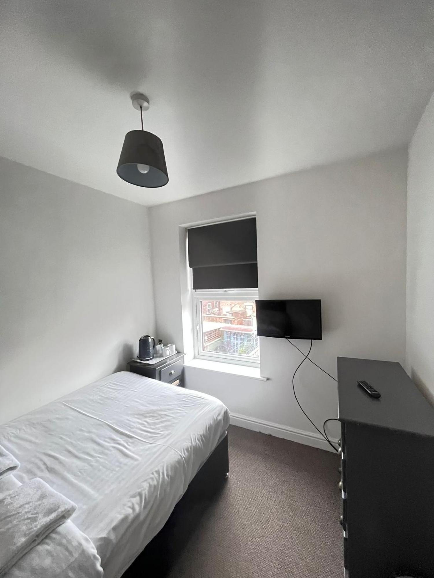 Self Check In Apartment Doncaster Exterior foto